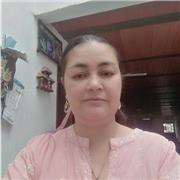 Responsable, asertiva, idónea, apasionada por lo que enseño, estudiantes de bachillerato